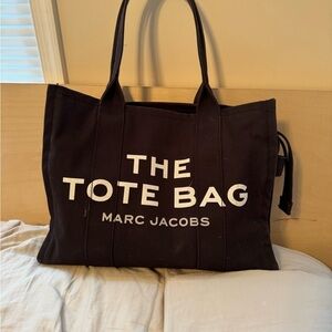 Marc Jacobs Black Canvas Larg Tote Bag